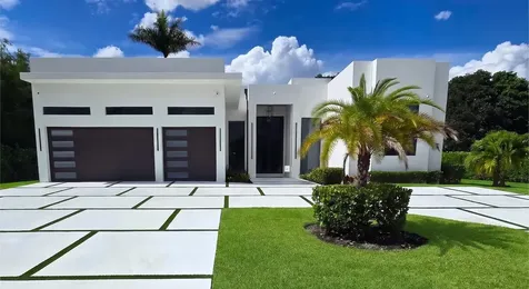 11601 NW 27th Street Plantation FL 33323