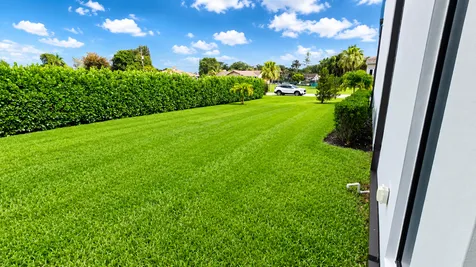 11601 NW 27th Street Plantation FL 33323