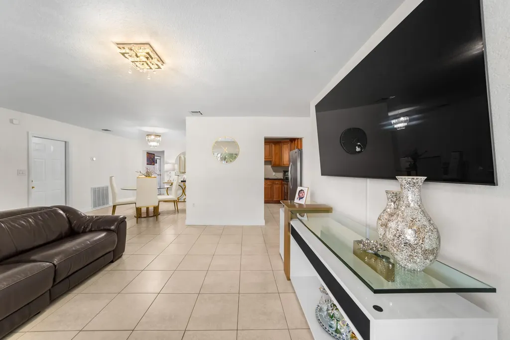 795 SE 17th Street Deerfield Beach FL 33441