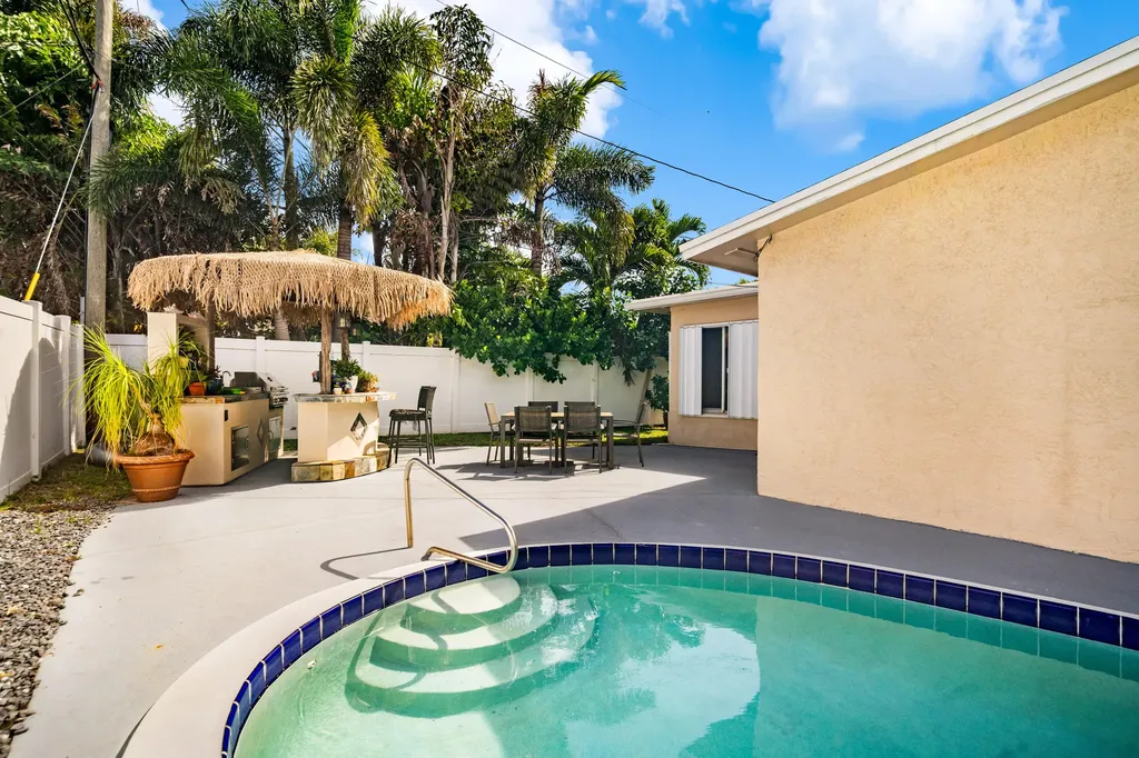 795 SE 17th Street Deerfield Beach FL 33441
