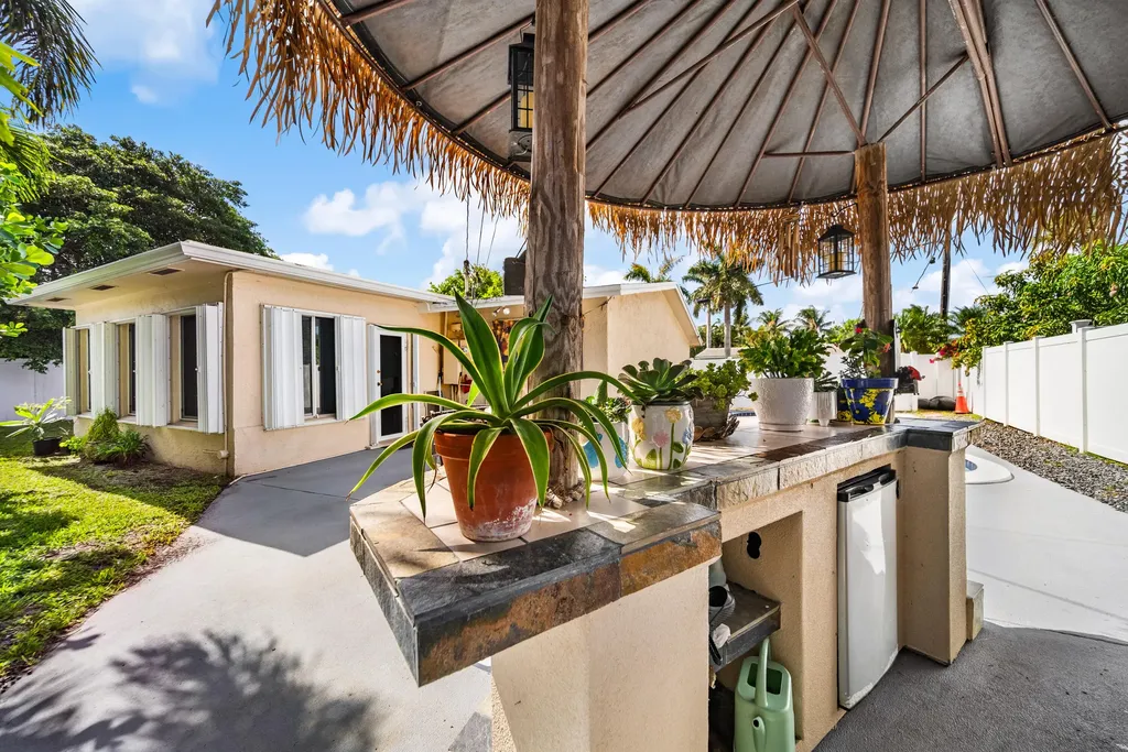 795 SE 17th Street Deerfield Beach FL 33441