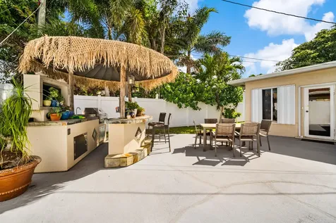 795 SE 17th Street Deerfield Beach FL 33441