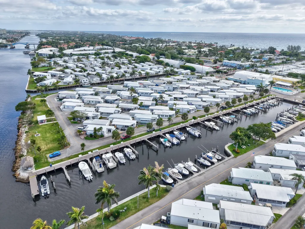 18 Juniper Drive Briny Breezes FL 33435
