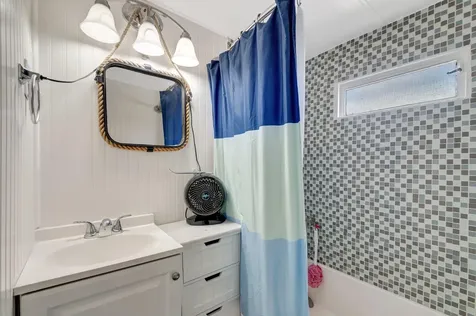 18 Juniper Drive Briny Breezes FL 33435