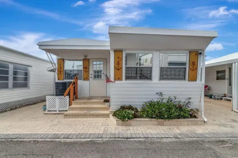 18 Juniper Drive Briny Breezes FL 33435