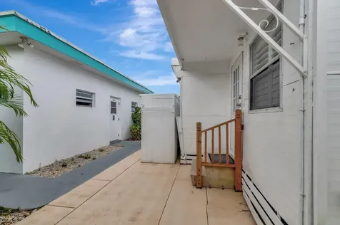 18 Juniper Drive Briny Breezes FL 33435