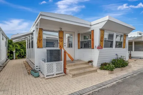 18 Juniper Drive Briny Breezes FL 33435
