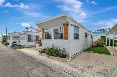 18 Juniper Drive Briny Breezes FL 33435