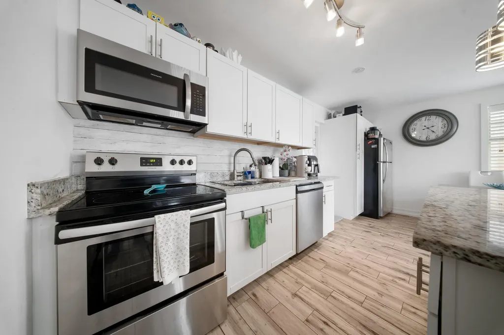 3643 Betty Ann Court W West Palm Beach FL 33403