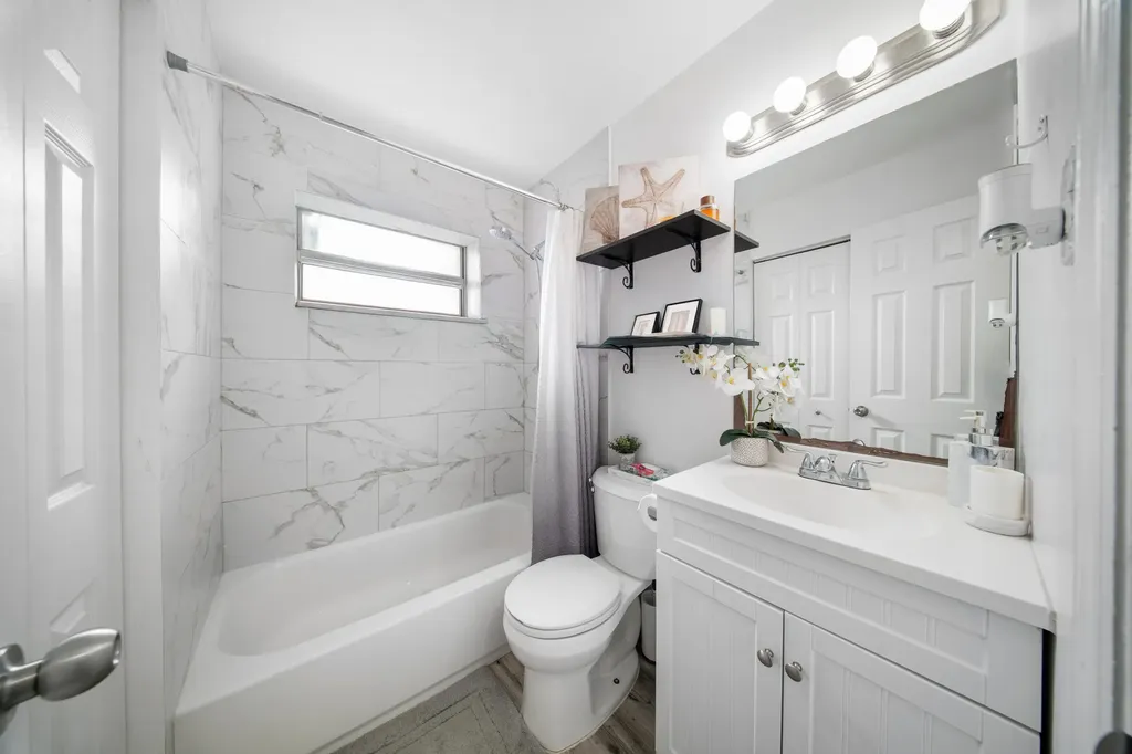 3643 Betty Ann Court W West Palm Beach FL 33403