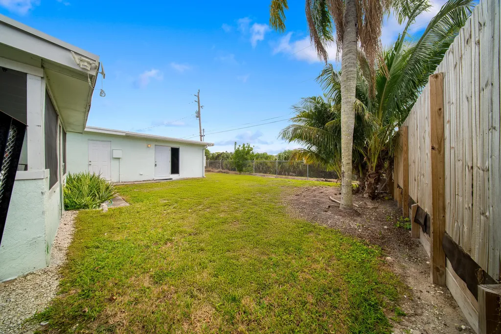 3643 Betty Ann Court W West Palm Beach FL 33403