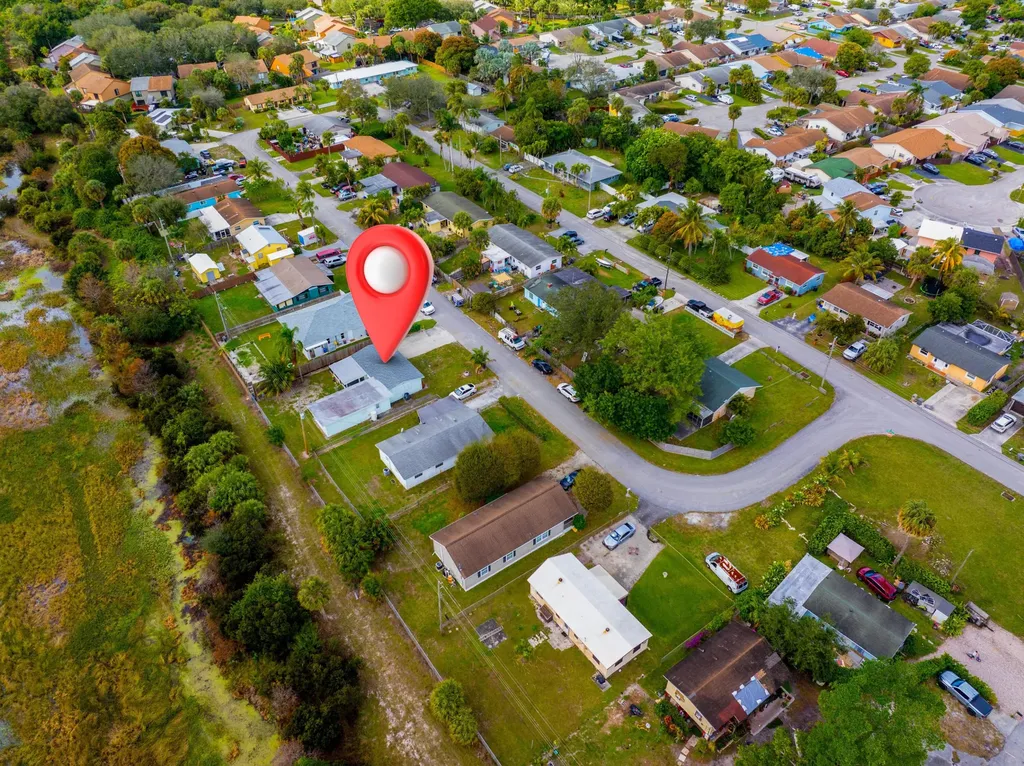 3643 Betty Ann Court W West Palm Beach FL 33403