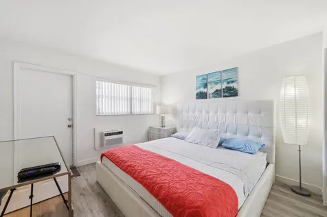 3510 Harrison Street Hollywood FL 33021