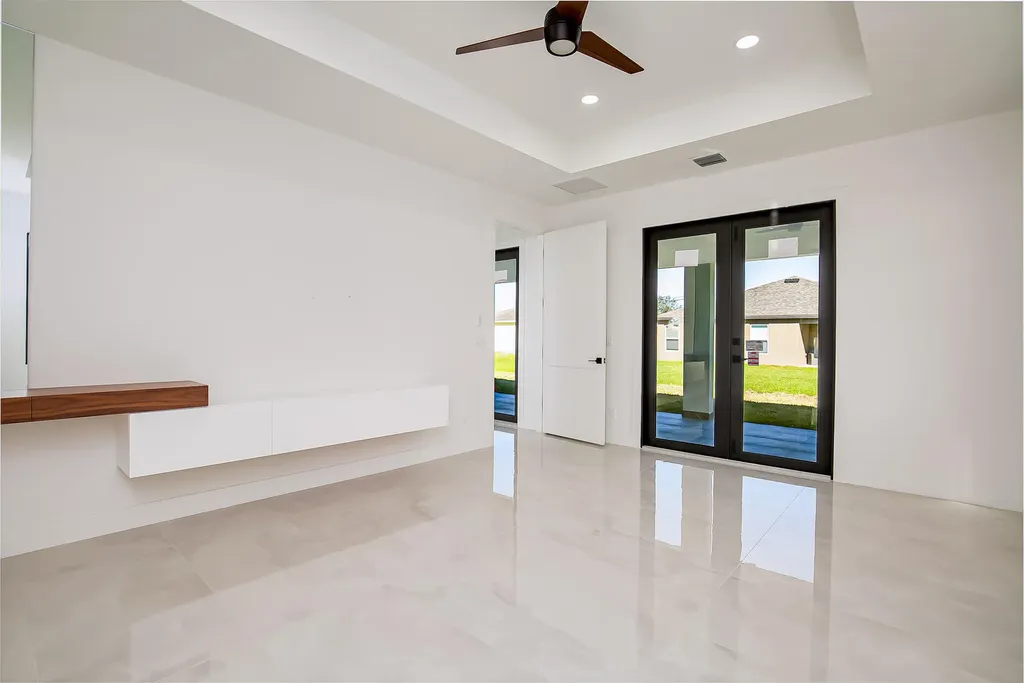 5945 NW Foust Circle Port St Lucie FL 34986