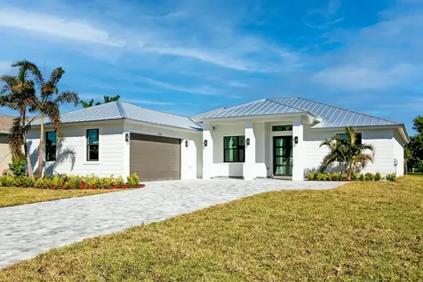 5945 NW Foust Circle Port St Lucie FL 34986