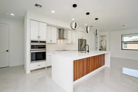 5945 NW Foust Circle Port St Lucie FL 34986