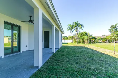 5945 NW Foust Circle Port St Lucie FL 34986