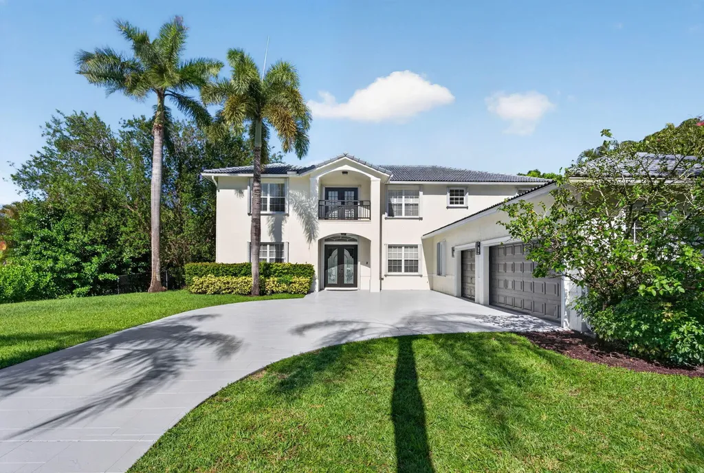 8346 Sawpine Road Delray Beach FL 33446