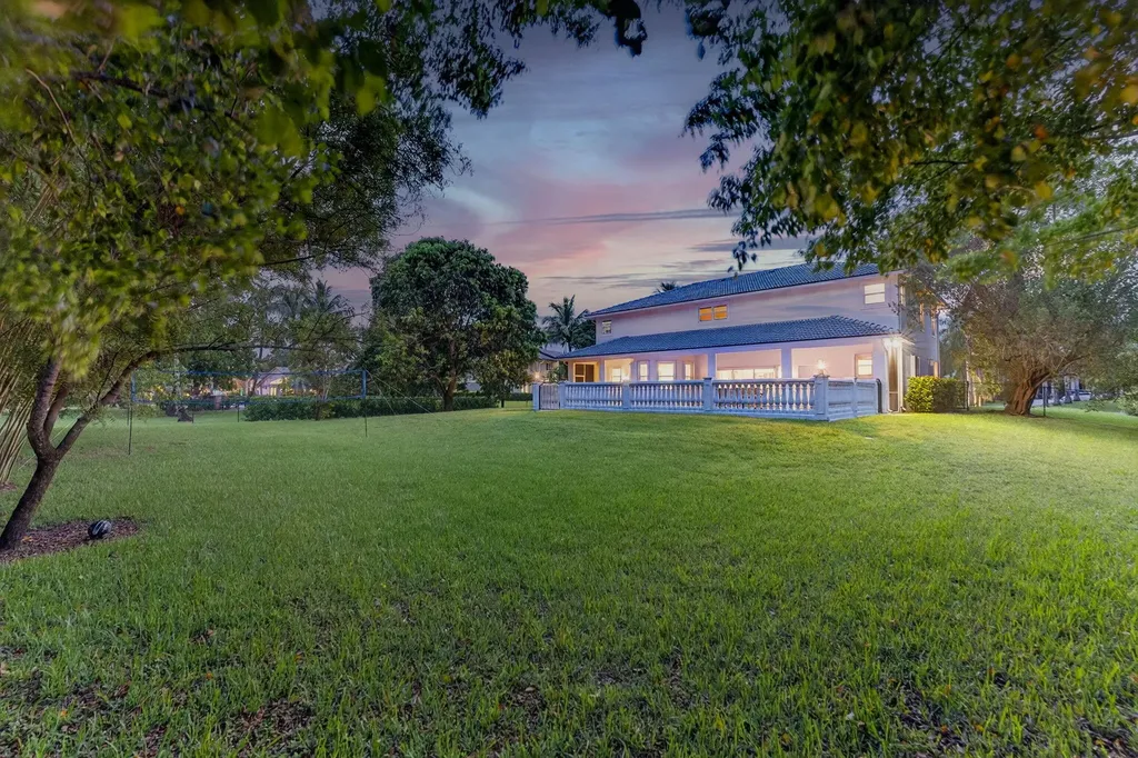 8346 Sawpine Road Delray Beach FL 33446
