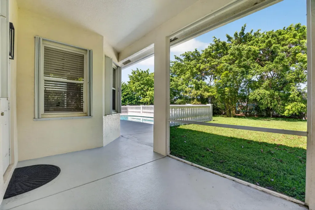 8346 Sawpine Road Delray Beach FL 33446