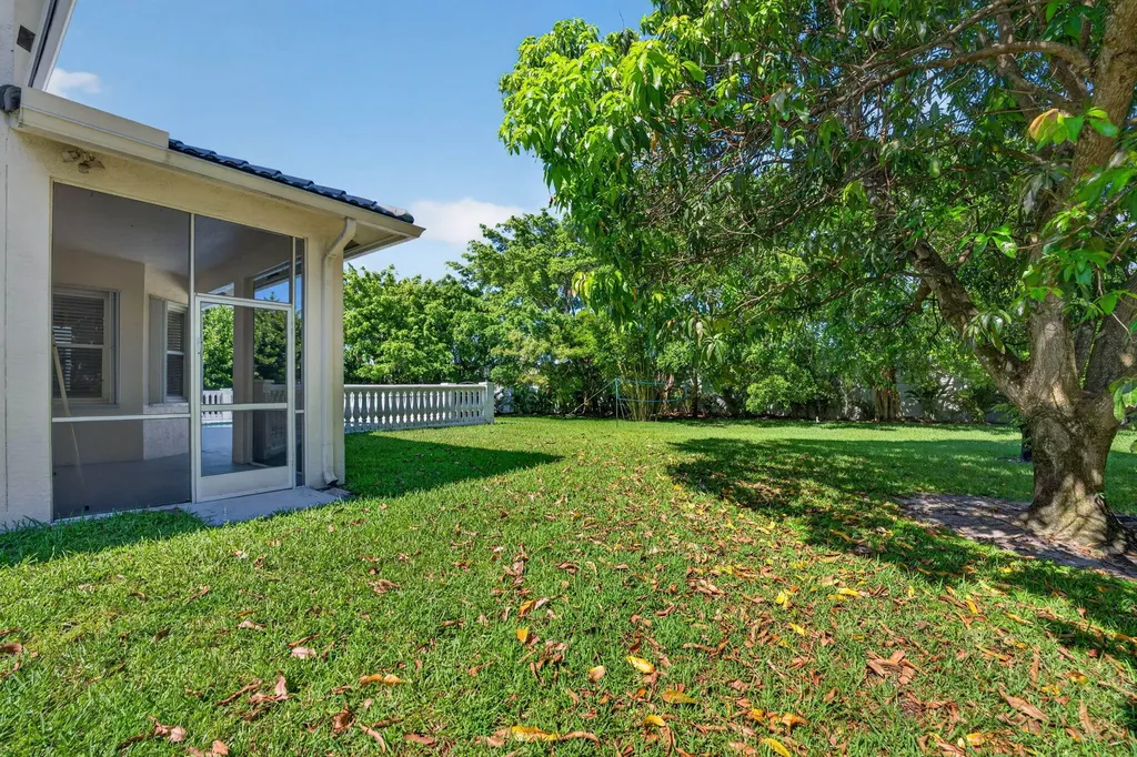 8346 Sawpine Road Delray Beach FL 33446