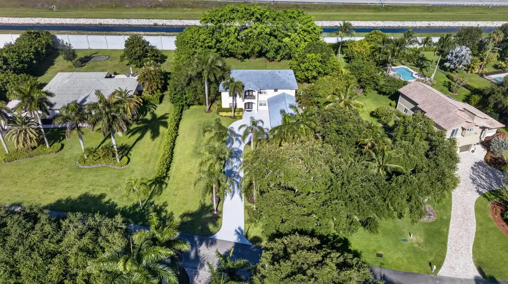 8346 Sawpine Road Delray Beach FL 33446