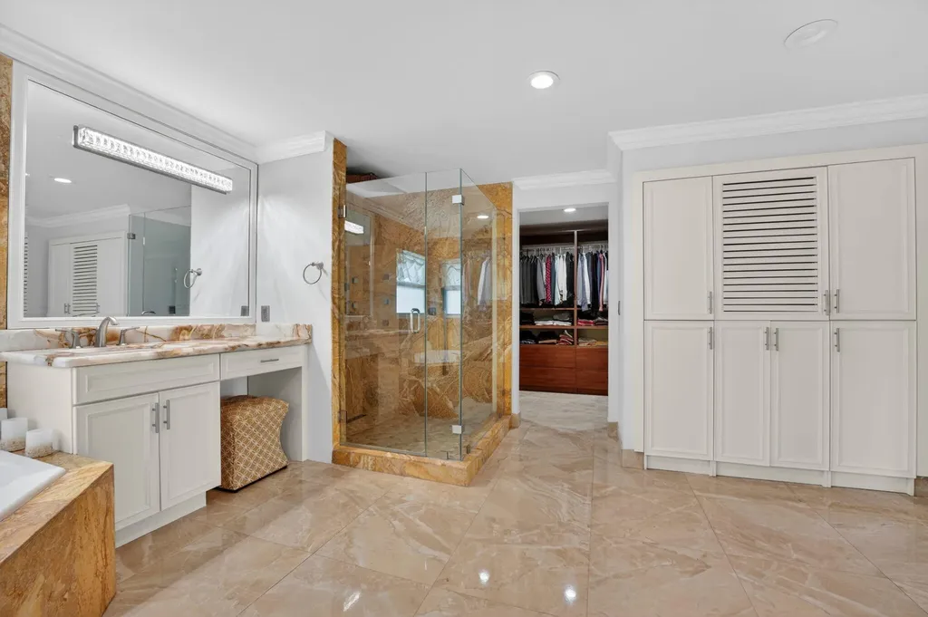 8346 Sawpine Road Delray Beach FL 33446