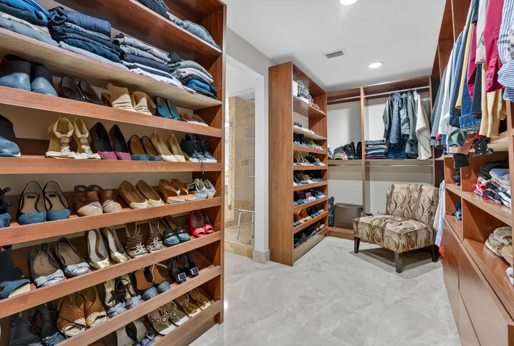8346 Sawpine Road Delray Beach FL 33446