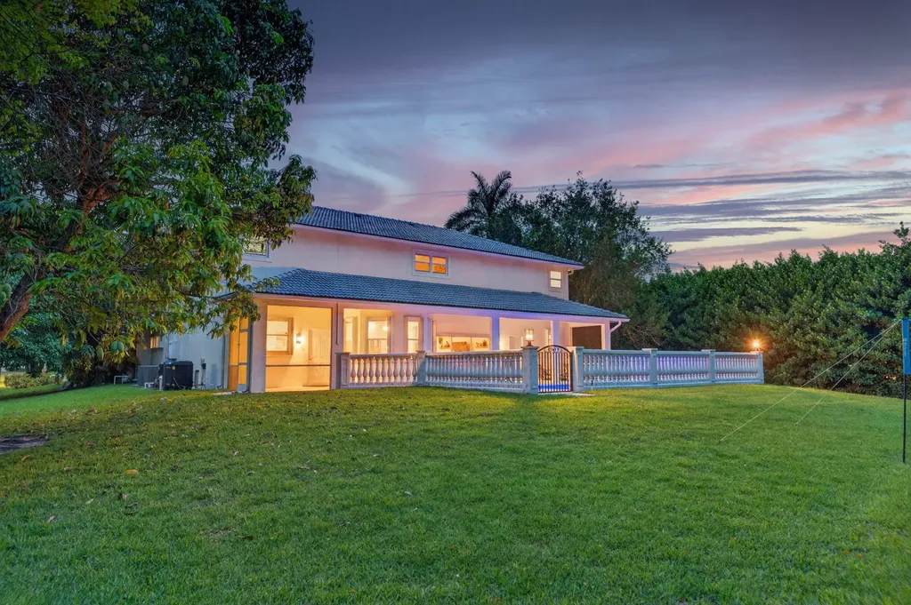 8346 Sawpine Road Delray Beach FL 33446