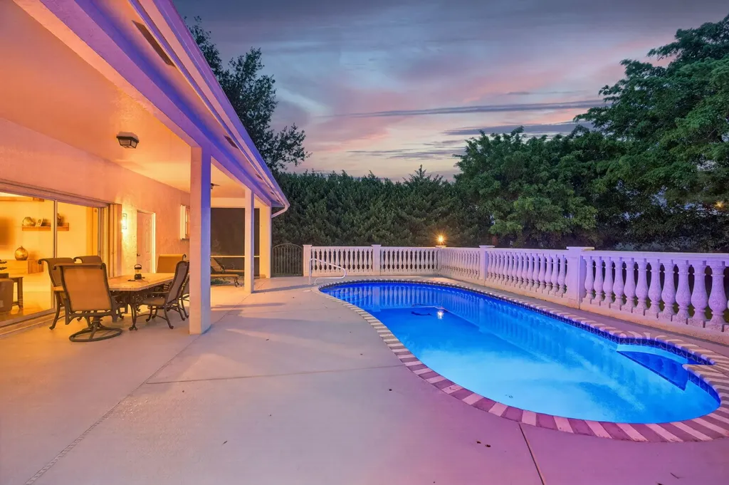 8346 Sawpine Road Delray Beach FL 33446