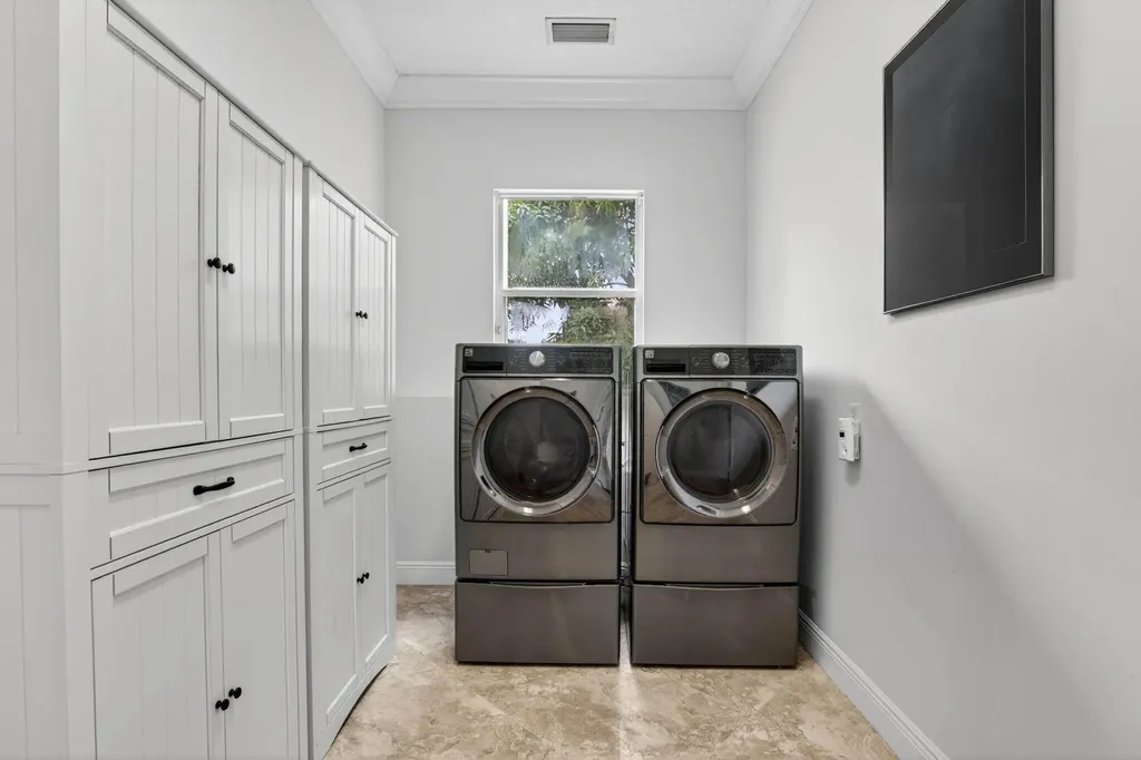 8346 Sawpine Road Delray Beach FL 33446