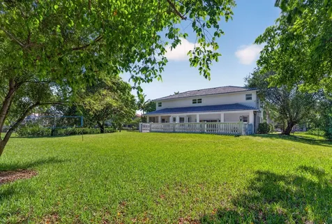 8346 Sawpine Road Delray Beach FL 33446