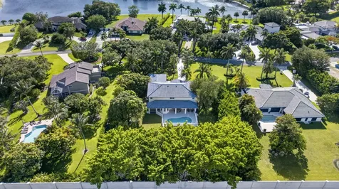 8346 Sawpine Road Delray Beach FL 33446