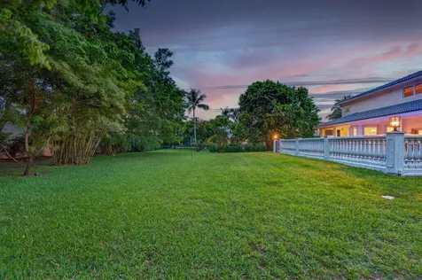 8346 Sawpine Road Delray Beach FL 33446