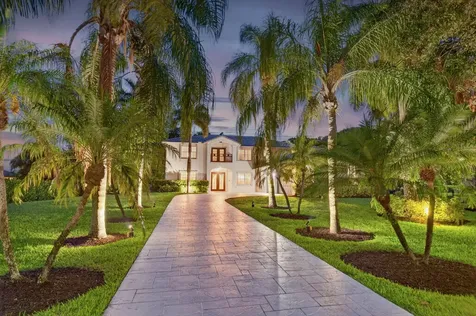 8346 Sawpine Road Delray Beach FL 33446
