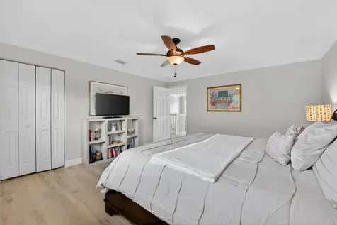 8346 Sawpine Road Delray Beach FL 33446