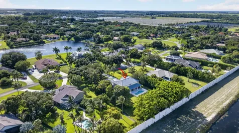 8346 Sawpine Road Delray Beach FL 33446