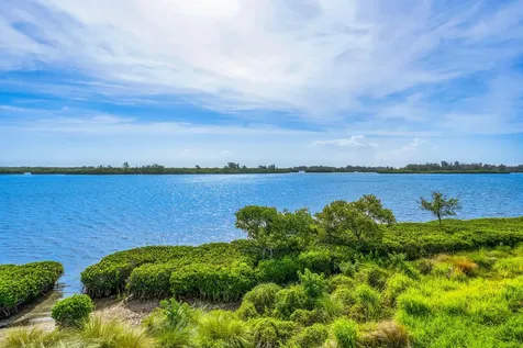 4842 S Harbor Drive Vero Beach FL 32967