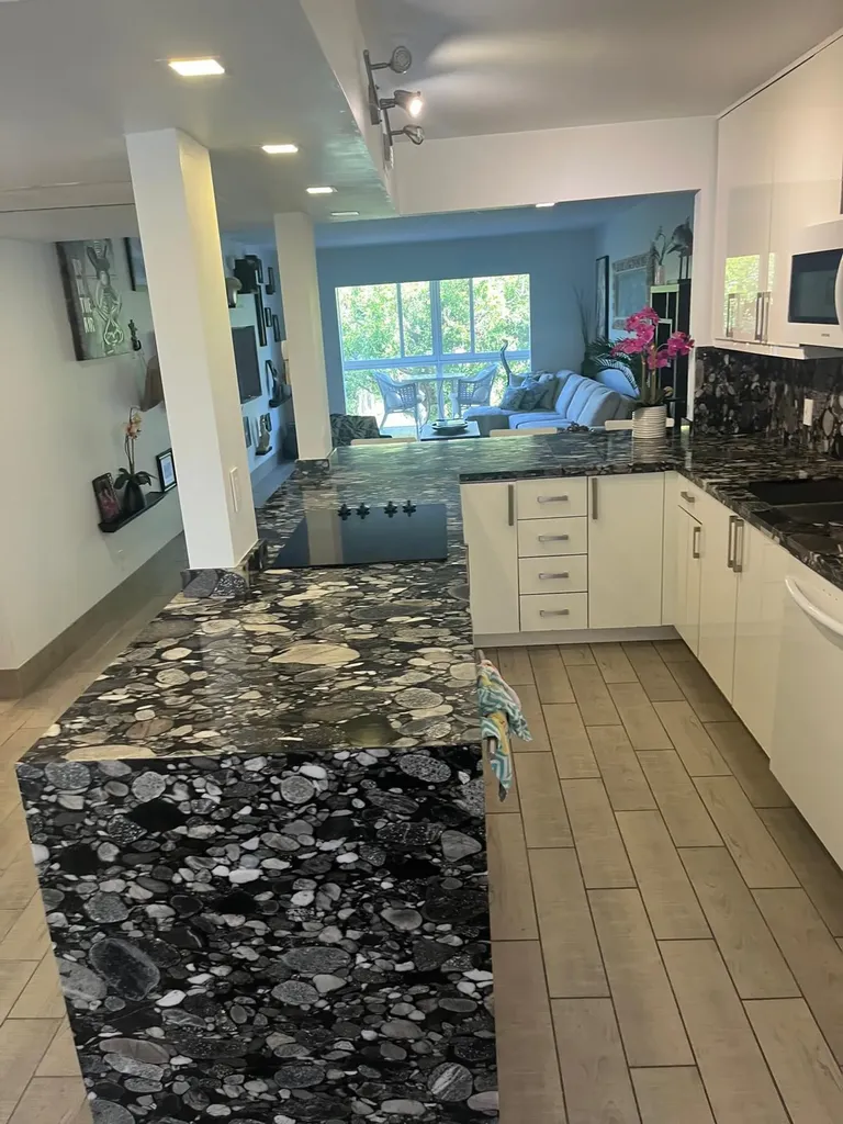 1401 SW 128th Terrace Pembroke Pines FL 33027