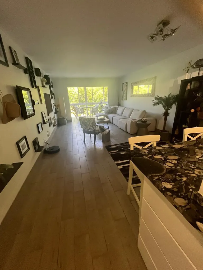 1401 SW 128th Terrace Pembroke Pines FL 33027