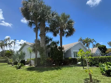 744 Lago Road Delray Beach FL 33445
