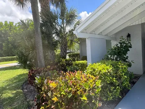 744 Lago Road Delray Beach FL 33445