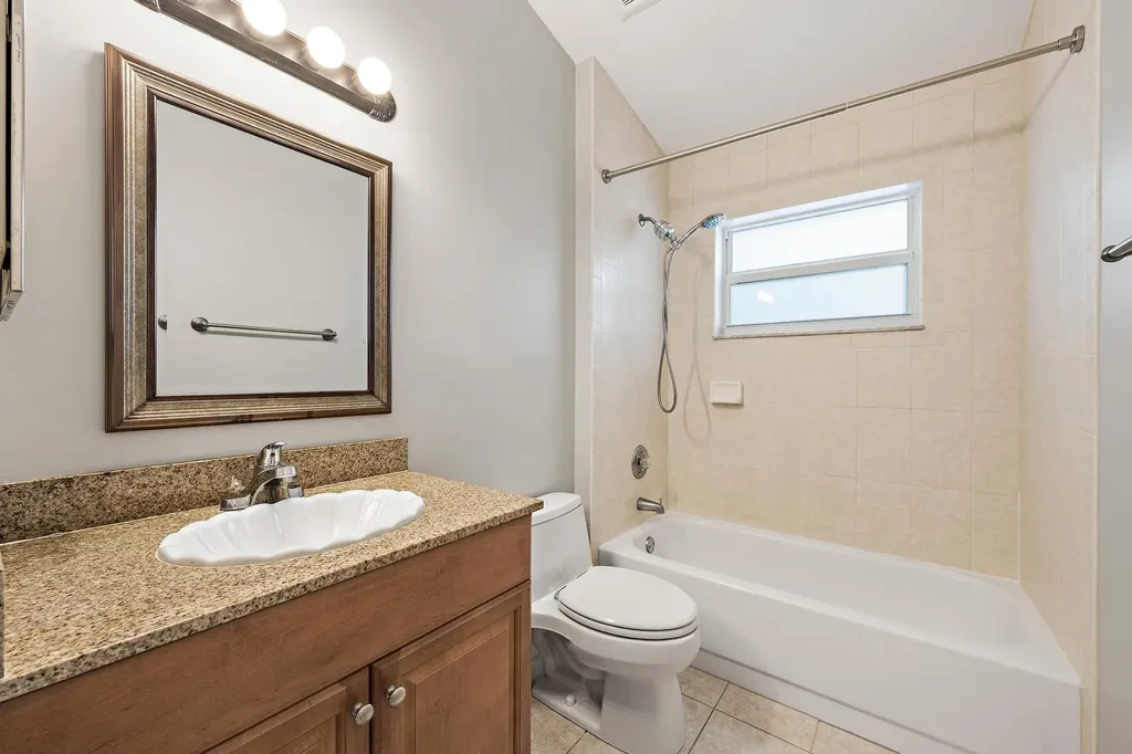 8657 Tourmaline Boulevard Boynton Beach FL 33472