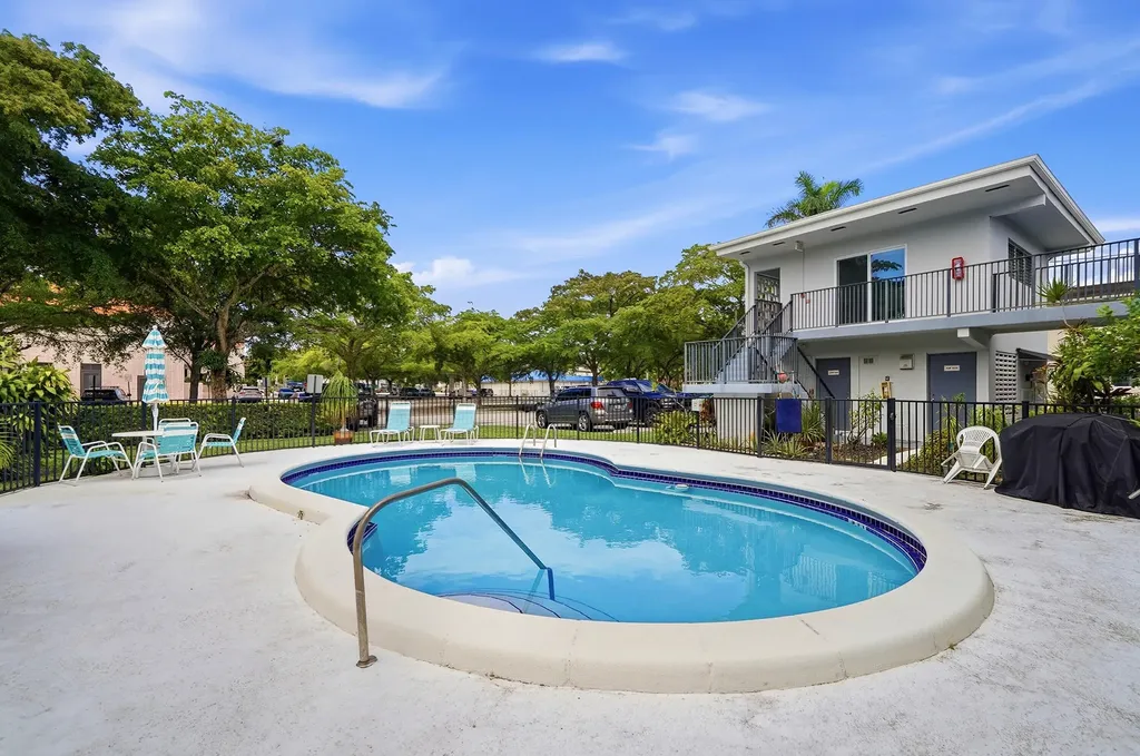 3510 Harrison Street Hollywood FL 33021