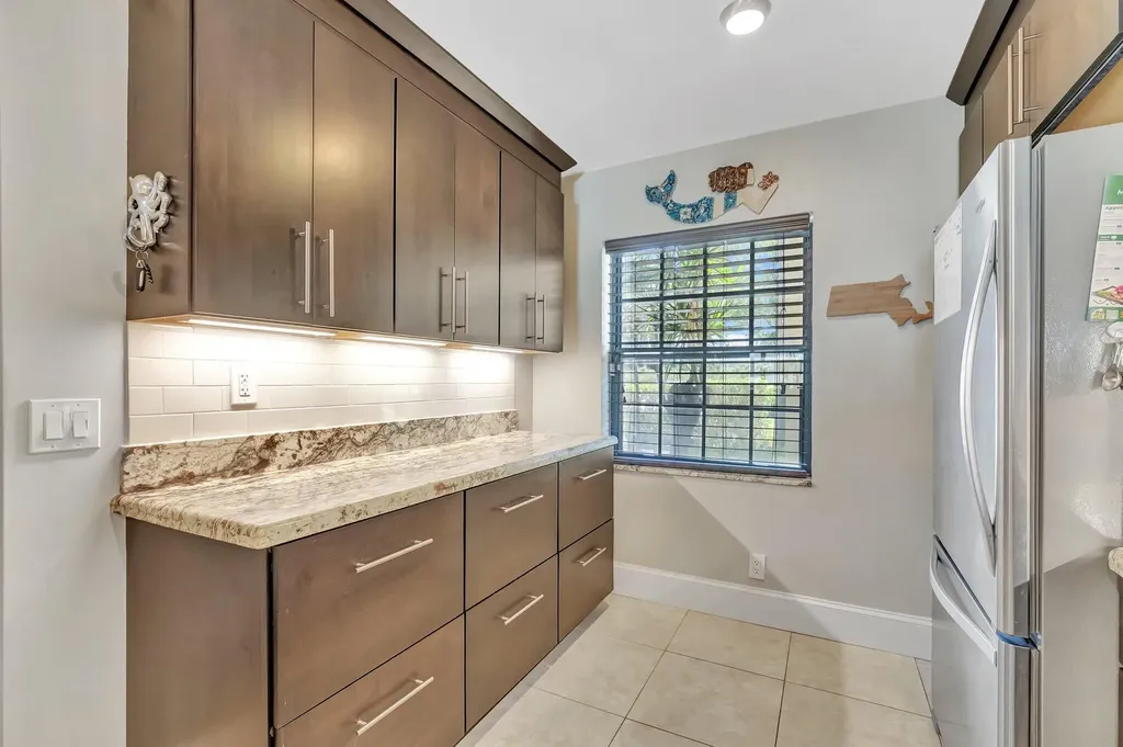 701 Avenue L Delray Beach FL 33483