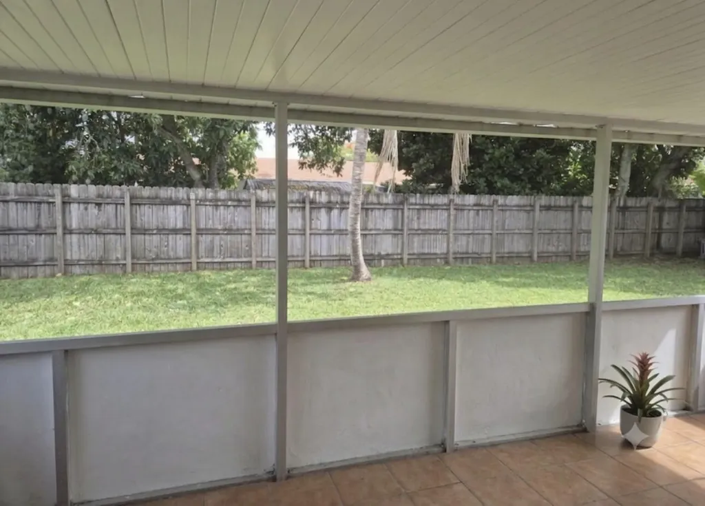 6301 SW 7th Street Margate FL 33068