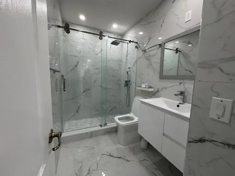300 E 4th Street Hialeah FL 33010