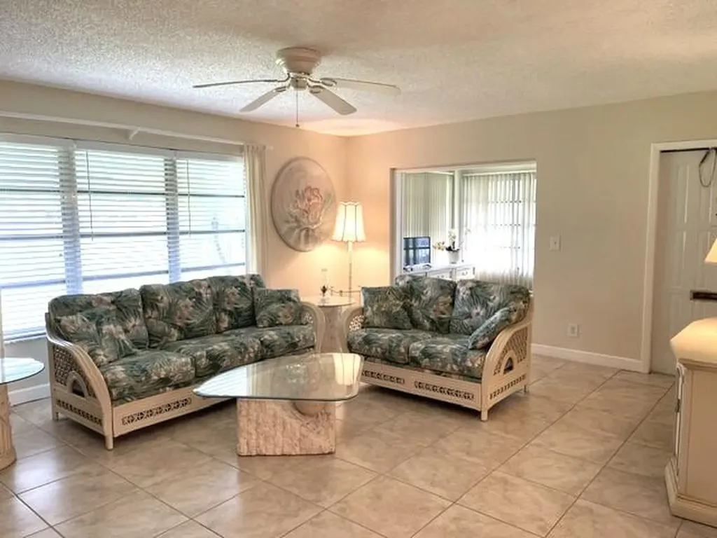 1152 Circle Drive Delray Beach FL 33445
