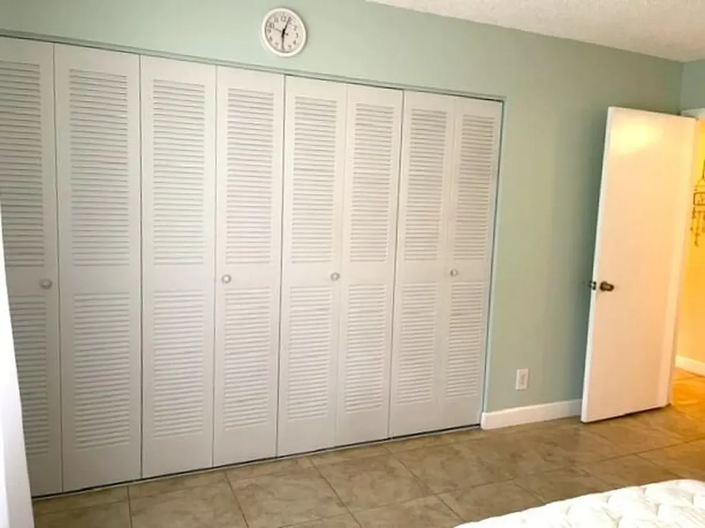1152 Circle Drive Delray Beach FL 33445