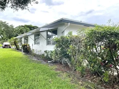 1152 Circle Drive Delray Beach FL 33445